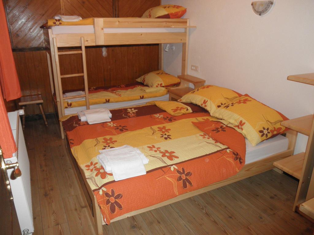 Holiday Home Cumar Cerkno Pokoj fotografie